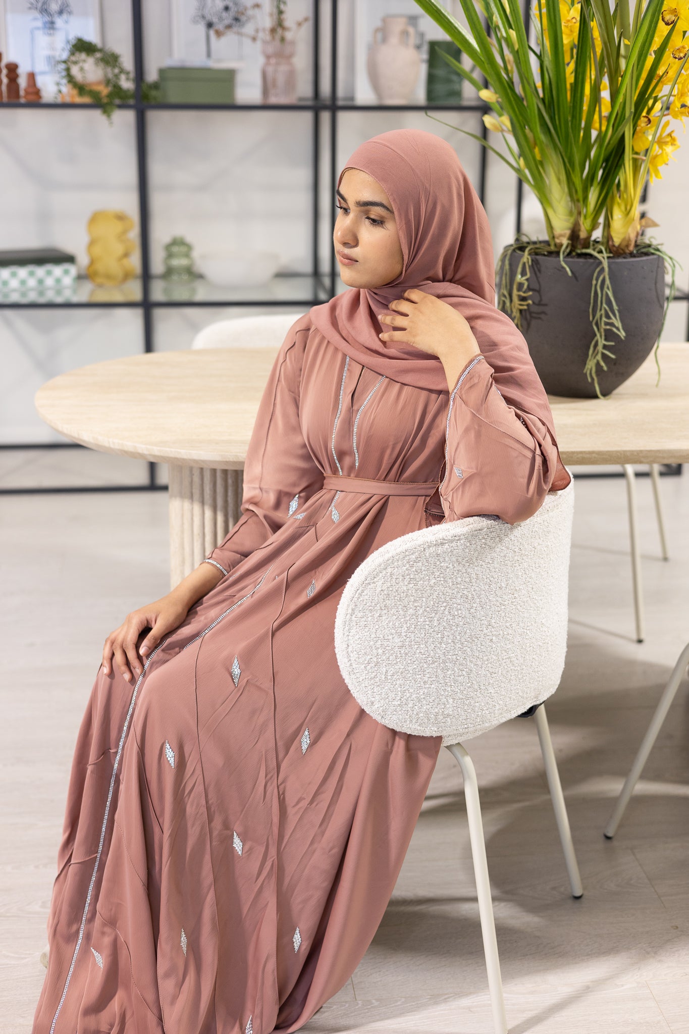 Alma Abaya - dusty rose