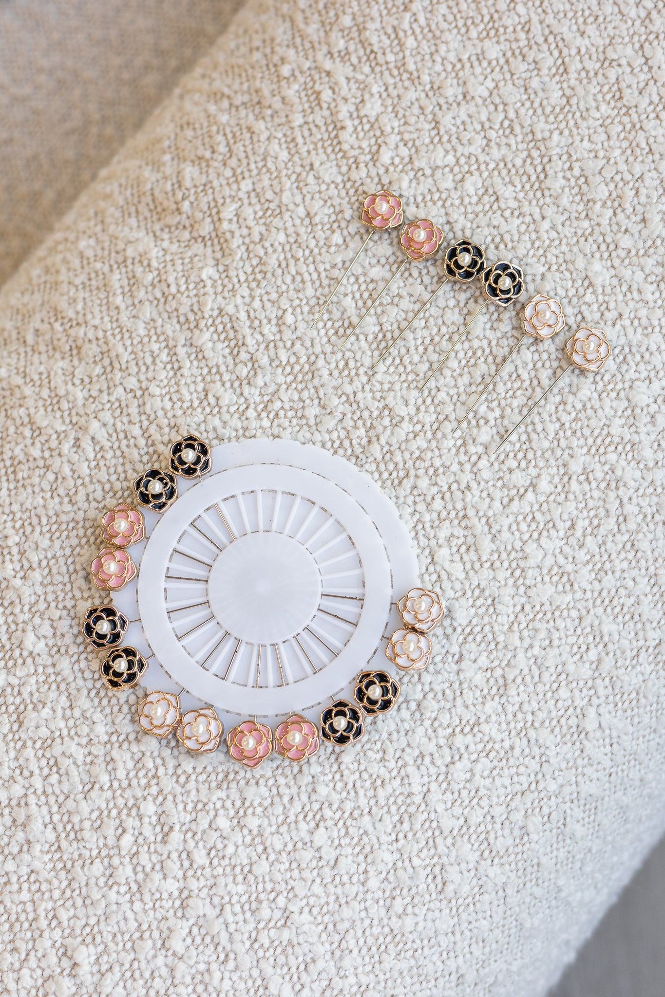 Elegant Rose Hijab Pins (20-pack)