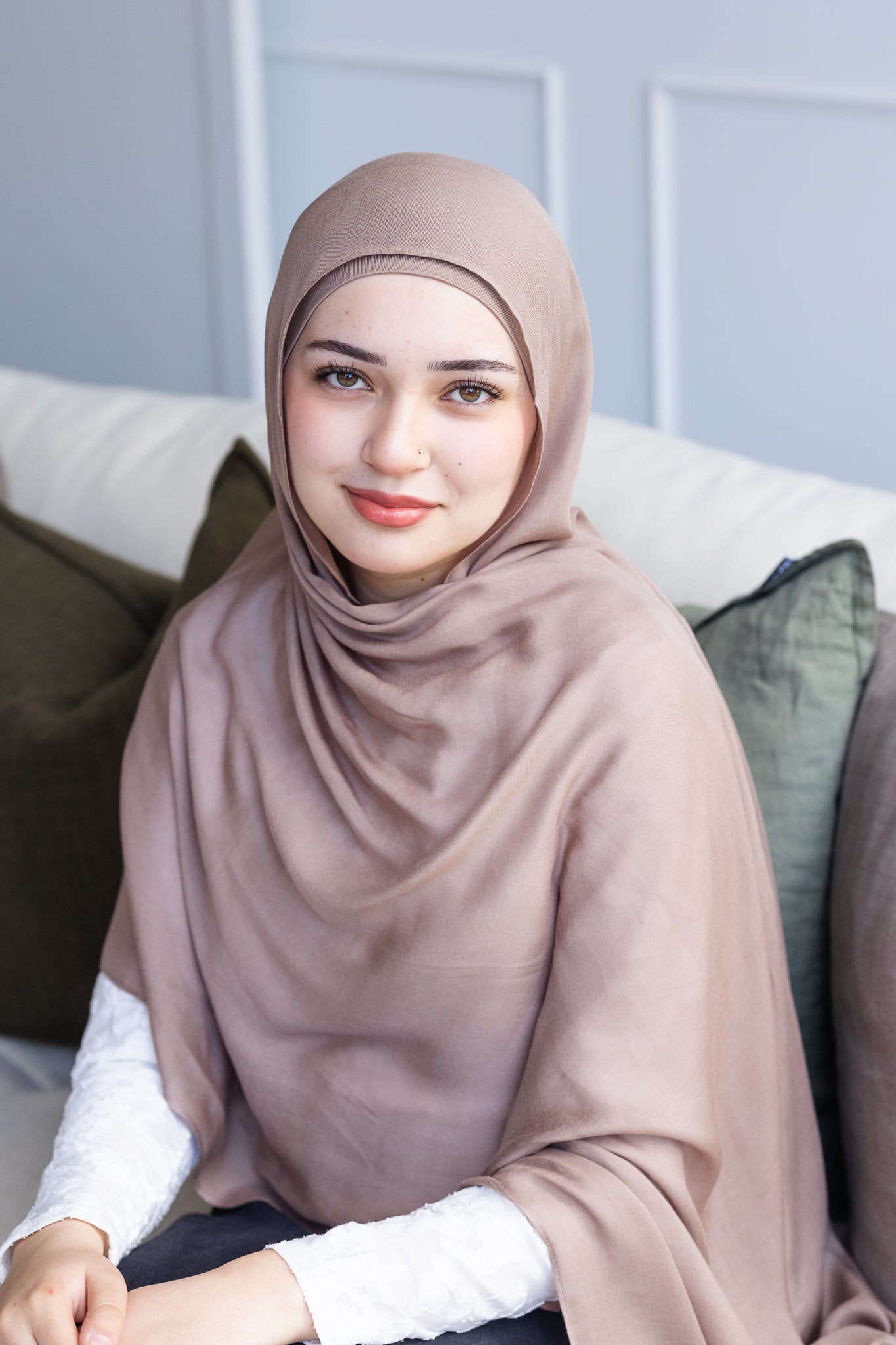 Premium Modal Taupe