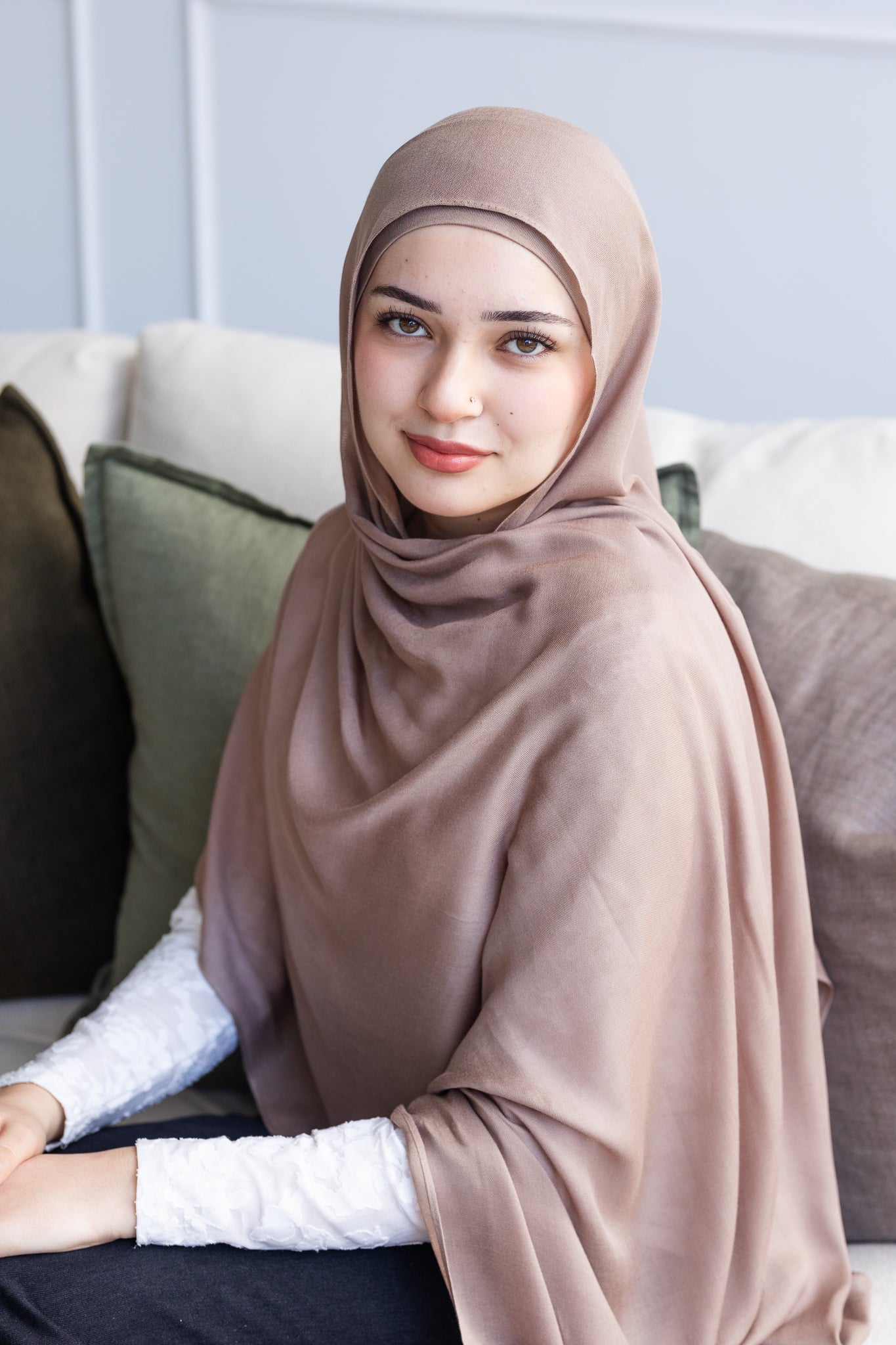 Premium Modal Taupe