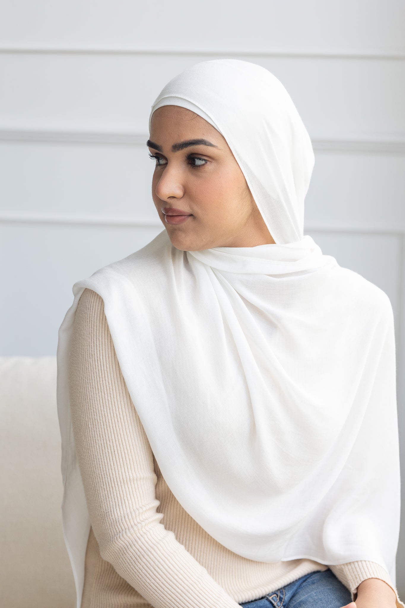 Premium Modal Ivory